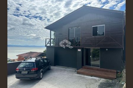 6_photo/952741c3dd.ceff8192393c33de-ATLAS-df563627-01f0-408f-adae-3fd5efcc7fa0.jpg de casa à venda com 3 quartos, 90m² em São João do Rio Vermelho, Florianópolis