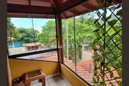 7_photo/952741c3ef.411a6e7ba2cd6698-ATLAS-4b1593f2-4569-4e47-956a-2ada454d068c.jpg de casa à venda com 3 quartos, 106m² em São João do Rio Vermelho, Florianópolis