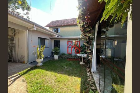 2_photo/952741c677.bd2dffe6b68feeb7-ATLAS-578457f8-99af-41c6-a40e-729aac73adc9.jpg de casa à venda com 3 quartos, 219m² em São João do Rio Vermelho, Florianópolis
