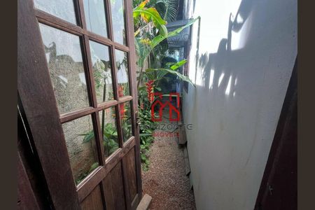 3_photo/952741c677.bd2dffe6b68feeb7-ATLAS-d601ee0a-0648-46f5-b4ce-0639591ee2e3.jpg de casa à venda com 3 quartos, 219m² em São João do Rio Vermelho, Florianópolis