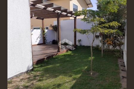 5_photo/952741c8e5.f279df7ab7105e24-ATLAS-5cf8a33a-45a7-4c44-95cb-fde98d60f29a.jpg de casa à venda com 2 quartos, 76m² em São João do Rio Vermelho, Florianópolis