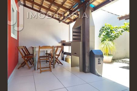 1_photo/952741cc81.cb4a3f4e1d4d223a-ATLAS-3f88d87f-8cd1-4c70-815d-3ab7de0bfd0a.jpg de apartamento à venda com 5 quartos, 300m² em São João do Rio Vermelho, Florianópolis