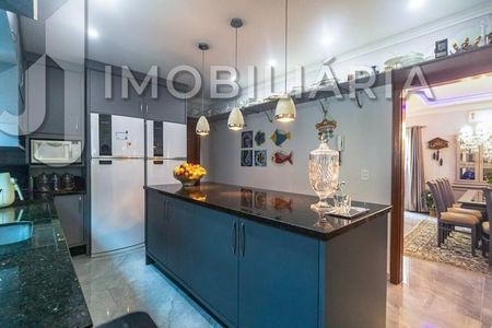 7_photo/952741ce21.b82b500fbc3a4e41-ATLAS-291f4d35-e39d-40e9-b56b-a49eac375731.jpg de casa à venda com 3 quartos, 270m² em São João do Rio Vermelho, Florianópolis