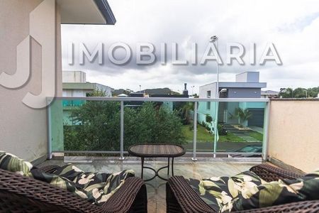 29_photo/952741ce21.b82b500fbc3a4e41-ATLAS-7c710fb5-7584-49a2-8e6d-7d4e9a41d708.jpg de casa à venda com 3 quartos, 270m² em São João do Rio Vermelho, Florianópolis