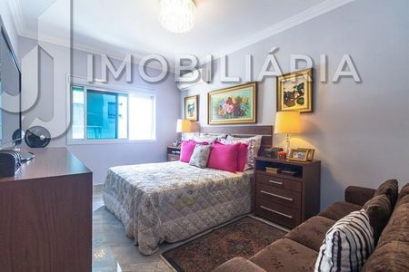 8_photo/952741ce21.b82b500fbc3a4e41-ATLAS-ff30c2e1-16f4-45a7-91f7-60e50330fea1.jpg de casa à venda com 3 quartos, 270m² em São João do Rio Vermelho, Florianópolis