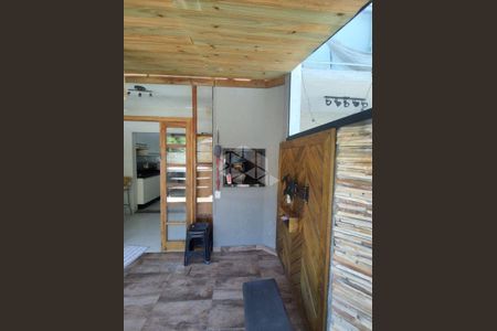 13_photo/952741d09f.72fc516e6ab264c7-ATLAS-76a22f71-d27f-4fc5-93e3-9ea02feb4835.jpg de casa para alugar com 2 quartos, 98m² em São João do Rio Vermelho, Florianópolis