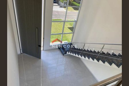 4_photo/952741d167.23351eba74f1df34-ATLAS-200803e1-92d3-40df-b8ab-33ec5c7d8331.jpg de casa à venda com 4 quartos, 200m² em São João do Rio Vermelho, Florianópolis