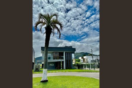 10_photo/952741d1c1.732b7fd8aaa5f07d-ATLAS-77e2429d-0c8f-481f-b7d0-a3a881f7ffa2.jpg de casa à venda com 3 quartos, 212m² em São João do Rio Vermelho, Florianópolis