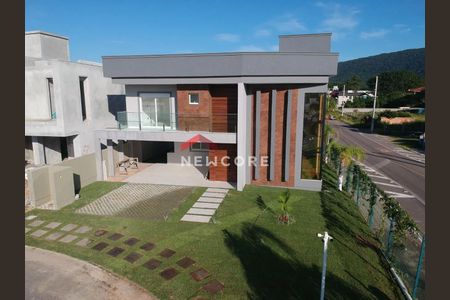 3_photo/952741d1c1.732b7fd8aaa5f07d-ATLAS-968136b0-663f-4449-96e9-5435c8147aec.jpg de casa à venda com 3 quartos, 212m² em São João do Rio Vermelho, Florianópolis