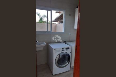 5_photo/952741d1c3.6bc6d6e3d41508d6-ATLAS-daad8c92-ac30-4e5e-9220-6d60d95be53e.jpg de casa à venda com 3 quartos, 182m² em São João do Rio Vermelho, Florianópolis