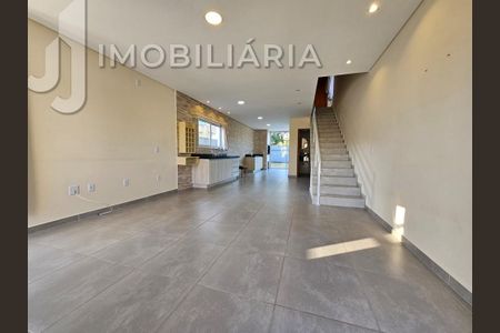 2_photo/952741d1d9.f34ea19b5153c875-ATLAS-ac9d1912-9e54-467a-9f71-cd6f67b14aec.jpg de casa à venda com 3 quartos, 136m² em São João do Rio Vermelho, Florianópolis
