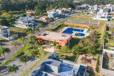 17_photo/952741d435.518f0dae69648b1d-ATLAS-1c44bd0b-782b-4b1e-b7cc-2c8a2e356d8a.jpg de casa à venda com 4 quartos, 150m² em São João do Rio Vermelho, Florianópolis