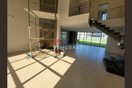 8_photo/952741d435.a671cd23213f9475-ATLAS-8c2a6751-11bb-40c8-b27f-875fdce45565.jpg de casa de condomínio à venda com 4 quartos, 232m² em São João do Rio Vermelho, Florianópolis