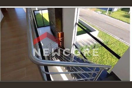 8_photo/952741d435.ac3b32f3884e407f-ATLAS-704d6aba-38e6-4b37-b5eb-1aef405660c3.jpg de casa de condomínio à venda com 3 quartos, 240m² em São João do Rio Vermelho, Florianópolis