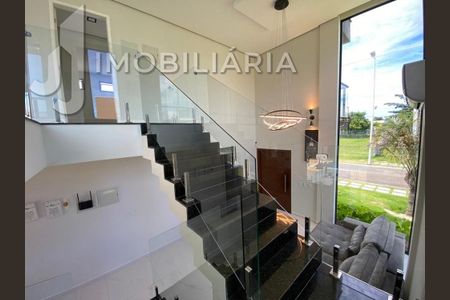 4_photo/952741d43b.9fc505dc6def0c2f-ATLAS-2d39c5a1-bfa2-4897-8710-dd3e1e5ff0b5.jpg de casa à venda com 4 quartos, 261m² em São João do Rio Vermelho, Florianópolis