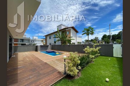 6_photo/952741d43b.9fc505dc6def0c2f-ATLAS-cc47eab4-3b2f-4836-93a2-381017eb0f48.jpg de casa à venda com 4 quartos, 261m² em São João do Rio Vermelho, Florianópolis
