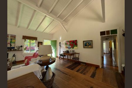 11_photo/952741d4bb.eb4747a7722cd593-ATLAS-e19f0acd-ed8a-49fa-b519-c309a381b68c.jpg de casa à venda com 4 quartos, 300m² em São João do Rio Vermelho, Florianópolis