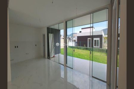 27_photo/952741d575.c9b2d6e14d401612-ATLAS-9ea368c8-13f0-4484-9479-ce0a29d3b37e.jpg de casa à venda com 3 quartos, 212m² em Ilha do Francês, Florianópolis