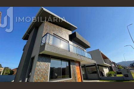 7_photo/952741d585.2d1a1fb8d25b434e-ATLAS-204146ae-763d-49f2-867d-1c3dee04fcaf.jpg de casa à venda com 4 quartos, 250m² em LT38, Florianópolis