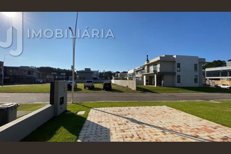 6_photo/952741d585.2d1a1fb8d25b434e-ATLAS-4d1f29ae-3722-47f7-80d9-4d86b976b8cb.jpg de casa à venda com 4 quartos, 250m² em LT38, Florianópolis