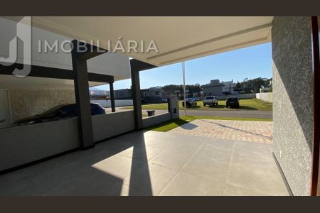 9_photo/952741d585.2d1a1fb8d25b434e-ATLAS-6457d5fa-2e40-45bd-81e9-7eb6b949dd07.jpg de casa à venda com 4 quartos, 250m² em LT38, Florianópolis