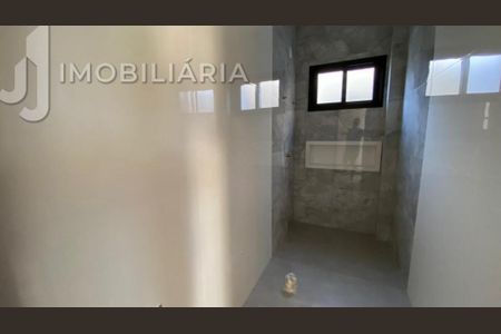 19_photo/952741d585.2d1a1fb8d25b434e-ATLAS-edc6a623-df22-401d-aad2-30035e600dbe.jpg de casa à venda com 4 quartos, 250m² em LT38, Florianópolis