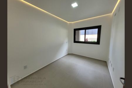 18_photo/952741d585.b25c65913142afb8-ATLAS-1606448e-67d1-4929-8e3e-7d92bd3cbb8d.jpg de casa à venda com 4 quartos, 270m² em LT38, Florianópolis