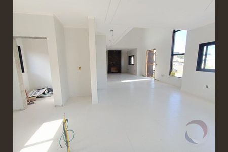 3_photo/952741d5cb.97783a8498ba4b42-ATLAS-71c11cee-c9dd-4dec-8be0-ffdf91a1a62a.jpg de casa à venda com 4 quartos, 244m² em São João do Rio Vermelho, Florianópolis