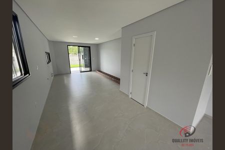 6_photo/952741d707.f0ecc906b832f777-ATLAS-4c905d2e-9996-43f1-b2ec-d4f38652a939.jpg de casa à venda com 3 quartos, 123m² em São João do Rio Vermelho, Florianópolis