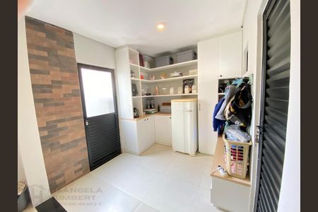 10_photo/952741da9d.9258b047bcdde52c-ATLAS-5dd20d5b-7776-4e96-a227-17930f3dd97b.jpg de casa à venda com 3 quartos, 166m² em São João do Rio Vermelho, Florianópolis