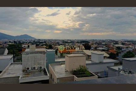 6_photo/952741e137.d39c3d4b899c923d-ATLAS-4e2b34db-1f3e-4222-b330-2e455c4b8644.jpg de apartamento à venda com 3 quartos, 706m² em Ingleses do Rio Vermelho, Florianópolis