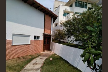 7_photo/952741e13f.7e2ea02b9085bf9d-ATLAS-49ac3dcb-685a-4947-b8b9-db1228256b99.jpg de casa à venda com 3 quartos, 215m² em Ingleses do Rio Vermelho, Florianópolis