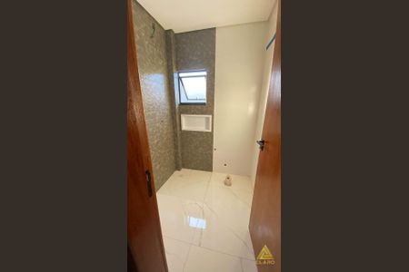 4_photo/952741e261.a6f2120c715e6f27-ATLAS-6a4e122d-1a04-4b57-bee2-62bcac059777.jpg de casa à venda com 3 quartos, 120m² em Ingleses do Rio Vermelho, Florianópolis