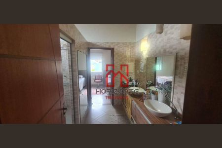 5_photo/952741e285.fc5987373cdbaa4f-ATLAS-0dd60e64-09b4-4043-b5d2-15e7a6d95d5f.jpg de casa à venda com 3 quartos, 370m² em Ingleses do Rio Vermelho, Florianópolis