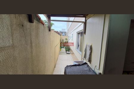 9_photo/952741e2b7.d1325d9d06f328eb-ATLAS-2b48c32c-3eff-4b75-95c5-dce3e1639abc.jpg de apartamento à venda com 2 quartos, 66m² em Ingleses do Rio Vermelho, Florianópolis