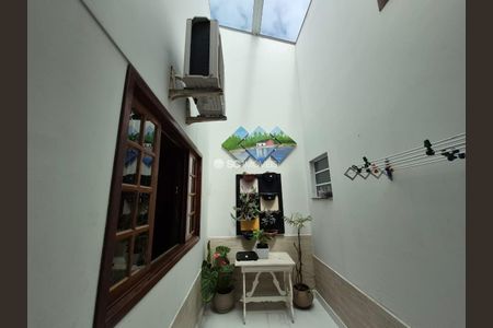 8_photo/952741e2d9.826aa08d214c4ef3-ATLAS-37fc03b1-b49d-4f9f-964f-1eb8ccdd02da.jpg de casa à venda com 3 quartos, 172m² em Ingleses Norte, Florianópolis