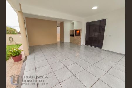 38_photo/952741e423.22b6d562ea32f2e9-ATLAS-c3a5a39d-60fa-449f-8554-7da9d171d129.jpg de casa à venda com 4 quartos, 223m² em Ingleses Norte, Florianópolis