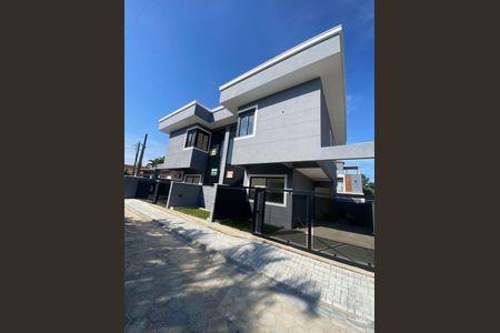 3_photo/952741e4a3.ceff8192393c33de-ATLAS-68a55a8f-4e4e-4dad-aa2a-0ab9e6e96240.jpg de casa à venda com 3 quartos, 129m² em Ingleses do Rio Vermelho, Florianópolis