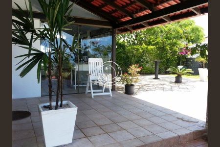 37_photo/952741e4bd.411a6e7ba2cd6698-ATLAS-d7e1e1c7-b153-42e3-b376-b1d03268f765.jpg de casa à venda com 3 quartos, 178m² em Ingleses do Rio Vermelho, Florianópolis