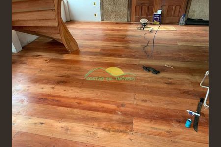 25_photo/952741e531.ceff8192393c33de-ATLAS-a6c1f2e8-cb6a-4fd7-af03-4ab70efd682d.jpg de casa para alugar com 6 quartos, 250m² em Ingleses do Rio Vermelho, Florianópolis