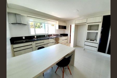 10_photo/952741e58d.cb24edb7c3cf389e-ATLAS-5e3c41cc-2702-48a5-9231-58261fee47bc.jpg de casa para alugar com 4 quartos, 320m² em Ingleses Norte, Florianópolis