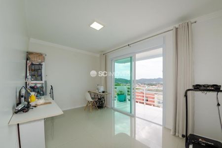 3_photo/952741e58d.cb24edb7c3cf389e-ATLAS-ca60ec88-2831-491f-8e19-2197799ec8bd.jpg de casa à venda com 4 quartos, 320m² em Ingleses Norte, Florianópolis