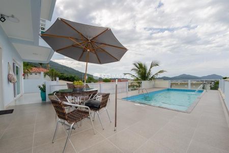 12_photo/952741e58d.cb24edb7c3cf389e-ATLAS-e852bfb6-82e2-4263-9b9d-9e75891ae687.jpg de casa para alugar com 4 quartos, 320m² em Ingleses Norte, Florianópolis