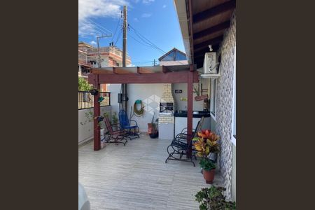 2_photo/952741e5d1.2d5b66cf4807465a-ATLAS-a5b2be3f-3c13-4cb1-96b5-e6a12911b2cf.jpg de casa à venda com 3 quartos, 100m² em Ingleses do Rio Vermelho, Florianópolis