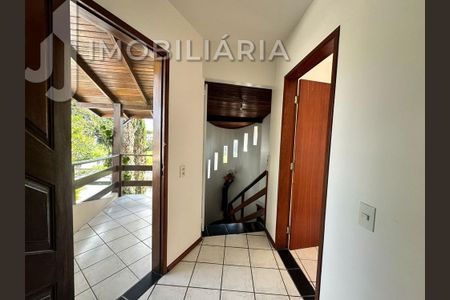 4_photo/952741e6dd.e98a0441d5514113-ATLAS-0c04a822-4c18-4eec-aa7a-2ee69100d9dd.jpg de casa à venda com 3 quartos, 293m² em Ingleses do Rio Vermelho, Florianópolis