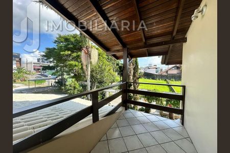 23_photo/952741e6dd.e98a0441d5514113-ATLAS-86965a3a-2f14-427d-9e9a-758d9c67ce8c.jpg de casa à venda com 3 quartos, 293m² em Ingleses do Rio Vermelho, Florianópolis
