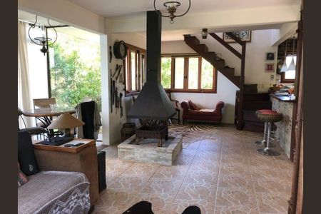 10_photo/952741ea43.ceff8192393c33de-ATLAS-831ac98d-ea92-41f6-9aec-a550192dc2e8.jpg de casa à venda com 2 quartos, 150m² em São João do Rio Vermelho, Florianópolis