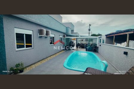 4_photo/952741ef93.c27bb358fc36071b-ATLAS-11a1a657-691e-4bc3-bf61-b8d4de2a377d.jpg de casa à venda com 3 quartos, 145m² em Ingleses do Rio Vermelho, Florianópolis