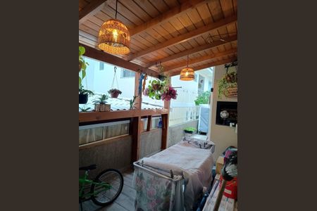 9_photo/952741eff5.d507f7aa6fb7bece-ATLAS-7a2d6839-1abb-4653-a940-93d13b4e891b.jpg de casa à venda com 3 quartos, 160m² em Ingleses do Rio Vermelho, Florianópolis