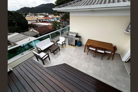 30_photo/952741f90f.d70e7eae2b930113-ATLAS-cd4edcca-d5e3-4bbe-88d3-de57a745b209.jpg de apartamento à venda com 3 quartos, 147m² em Ingleses do Rio Vermelho, Florianópolis